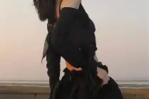 3500家连锁店女网红艾琳演豪门戏翻车涉嫌欺诈中老年人